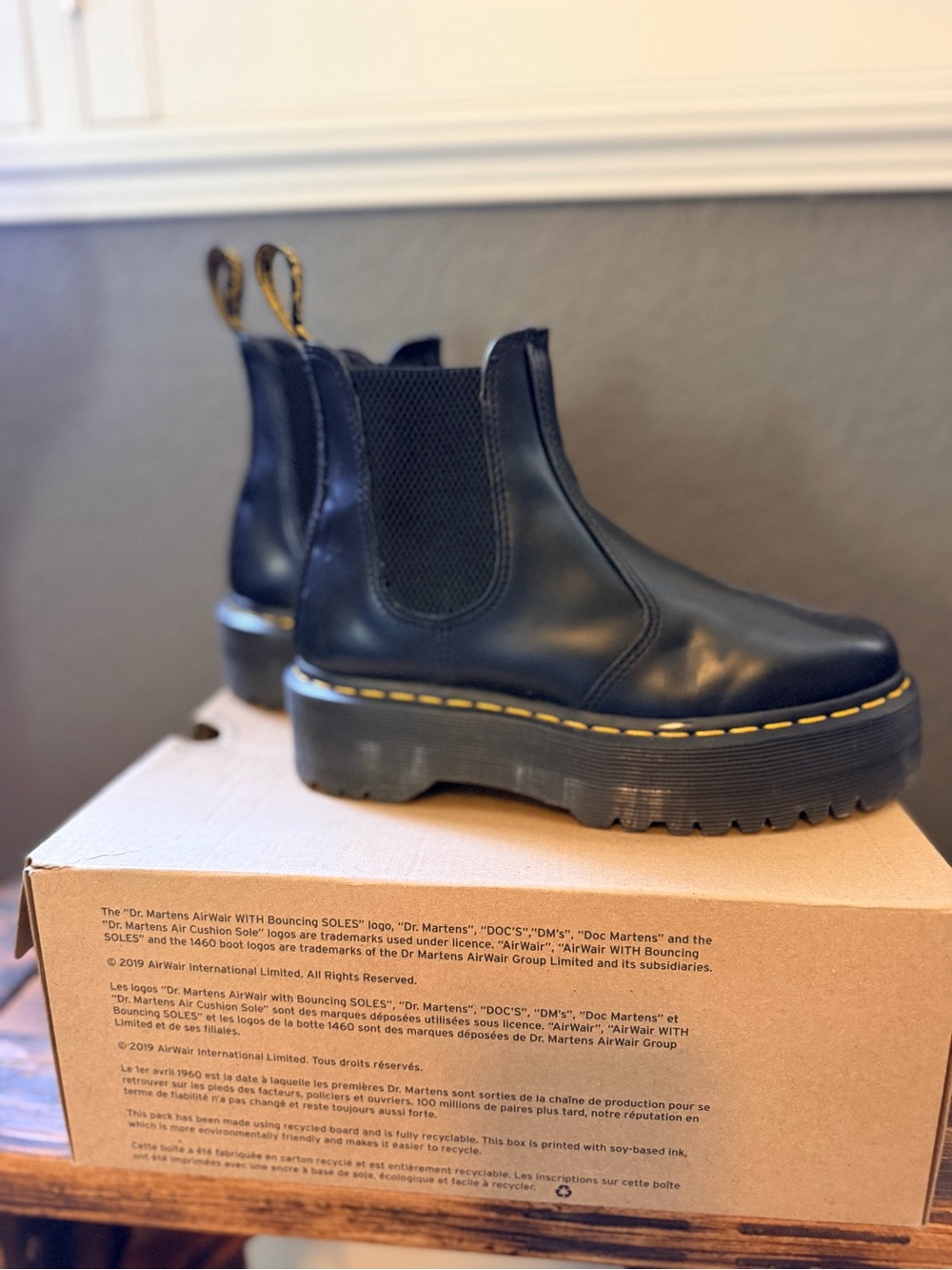 Dr. Martens Black Leather Lug Chelsea Boots 2976 Quad